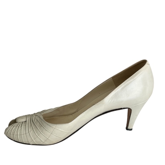 Vintage Pump by Evins Light Grey Size 8.5 AA - Picture 1 of 7